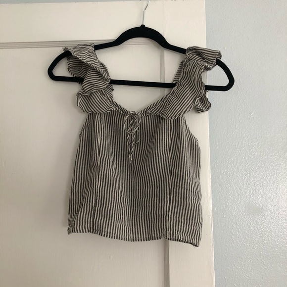 Adorable Summer Top - Picture 3 of 4